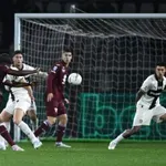 Parma se „samoubila“ u Torinu sa dva autogola, slavlje Bikova