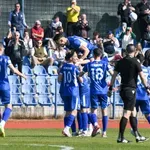 Topi se prednost Sutjeske, Mornar u igri za tron