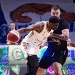 (VIDEO) Dubai lako preplivao Moraču, Petrušev brojao do 19!