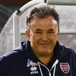 Smenio sebe posle četiri decenije, pa se opet imenovao