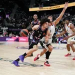 Pariz udaljio Armani od plej-ina, Makabi čeka kiks rivala