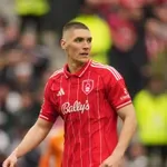 Milenkovićev Notingem izvukao bod, Totenhem sad ispod crte!