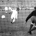 (VIDEO) Šta je bre ovo?! Kakav penal za Real u finalu 1960!