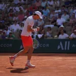 RG UŽIVO: Monfis se ne predaje! Osvojio je treći set