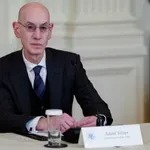 Adam Silver odbrojao: 3-2-1… Nema više tankovanja!