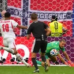 Šališ li se, Džud: Niland sjajno odbranio kod drugog gola!?