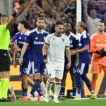 Burno u Briselu: Cvetković asistirao, Živković gol i crveni
