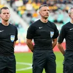 Trenutek, ko je Slavko Vinčić moral z igrišča (VIDEO)