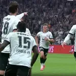 (VIDEO) Turci u delirijumu: Prvi gol Vlahovića za Bešiktaš!