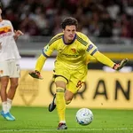 Svilar odličan, Malen kao Toti: Roma 4/4, Komo odmah iza