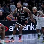 UŽIVO: Karlik pravi razliku, Partizan vodi protiv Armanija