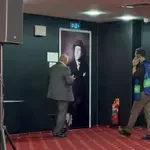 (VIDEO) Novinari čekali Flika, on čekao da neko nađe ključ