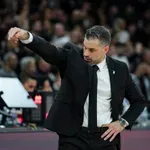 Alimpijević poslao igrača u svlačionicu!