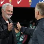 Mourinho je nazaj: poglejte, kaj je storil na Camp Nouu (VIDEO)