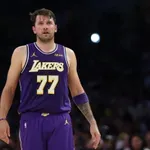 Dončić bo prvič v novi sezoni obsedel