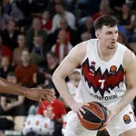 Tenerife bez iznenađenja u Valensiji - Kurucs vodi Baskoniju u polufinale Kupa kralja!