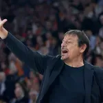 Ataman se naplaćao kazni i sada poručuje košarkaškom svetu: "Gledajte svaki posed"