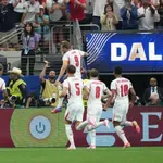 POLUVREME - Sve pršti u Dalasu!