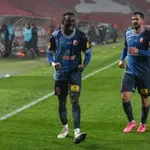 Zvanično - Milionska prodaja Voše, Sičendže u Engleskoj!