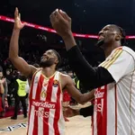 Izundu nije bljesnuo, on sija zajedno sa Zvezdom!