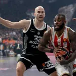 TABELA - Zvezda se konačno pomerila i gleda ka Top 6, Partizan se "davi" na dnu