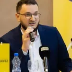 Agović: Bošnjačka stranka da napusti ovakvu vlast i zajedno sa nama zatraži vanredne izbore
