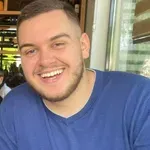 Mladi inovator Omar Dizdarević iz Bijelog Polja lansirao prvu panik sijalicu
