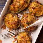 Punjeni krompir s pečurkama i sirom