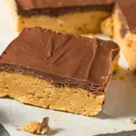 Čokoladne kikiriki puter štanglice gotove za 10 minuta