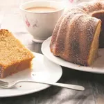 Kuglof sa karamelom i orasima