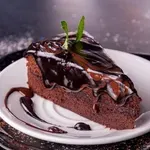 Saher torta sa džemom od kajsija