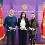 MPNI: Elektronski udžbenički kompleti za učenike dvojezične gimnazije