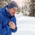 Ovi alarmantni znakovi srčanog udara se često javljaju zimi