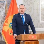 Šćekić: Moja smjena uslijedila zbog političkih ucjena i straha od izvjesnog uspjeha Pokreta narodnog povjerenja