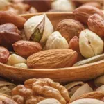 Koliko je zdravo pojesti šaku orašastih plodova dnevno