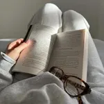 Čitanje smanjuje stres, a kako da vam postane dnevna rutina?