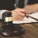 Zbog protivpravnog zauzimanja zemljišta i građenja objekta bez prijave i dokumentacije krivično će odgovarati dvije osobe