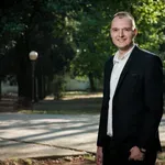 Krnić: Partije ogrezle u trgovini i ucjenjivanju