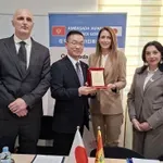 Domu starih "Nikšić" ​uručeno ambulantno vozilo od vlade Japana