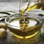 Maslinovo ulje ili čia sjemenke: Djeluju li viralne namirnice za zdravlje crijeva?