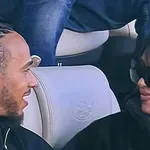 Kim Kardašijan i Luis Hamilton prvi put zajedno u javnosti: Par uživao na Super Bowlu