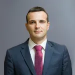 Papović: Srpska trobojka na ustanovama Crne Gore je protivzakonita