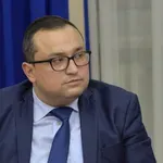 Ćeman: Osloboditi plaćanja doprinosa poslodavca koji zaposli osobu koja je na birou duže od osam godina