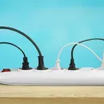 Kućni aparati koje nikako ne treba uključivati na produžni kabl