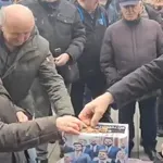 (VIDEO) Penzioneri u Bijelom Polju skupljaju pare za Spajića i članove Vlade