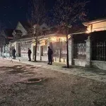 (VIDEO/FOTO) U toku pretresa kuće Aca Đukanovića u Nikšiću pronađeno oružje?