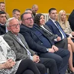 U Aleksincu otvorene prostorije Pokreta za narod i državu: Čovek u centru politike, sloga ispred podela