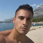 Šta se desilo sa onim lepotanom: Sin Dragane Mirković izgleda potpuno drugačije na slikama, ne biste ga prepoznali