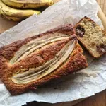 Μπανανοκέικ με βρώμη και λίγη σοκολάτα