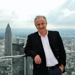 ŠOKUJÍCÍ PRAVIDLO MILIARDÁŘE! Těsně PŘED SMRTÍ: Bez ohledu na majetek, TAKTO MUSÍTE rozdělit VŠE! Rodiče, neudělejte CHYBU, která vás PŘEŽIJE!